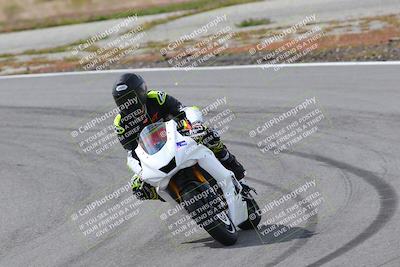 media/Mar-05-2023-TrackXperience (Sun) [[a95d40e56a]]/Group 2/session 2 turn 4/
